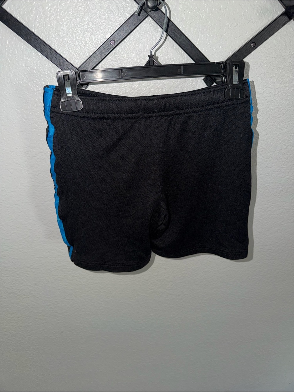 Old Navy Boys Athletic Shorts Black Blue Performance Active Size Small - Picture 4 of 4